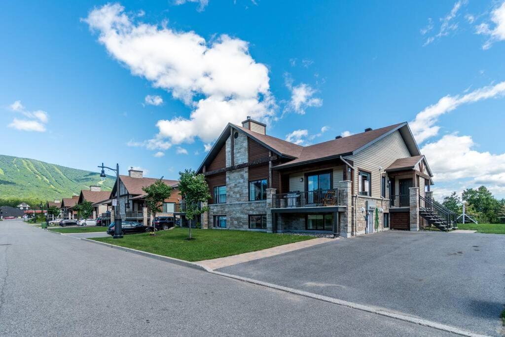 Initial - Koala - Mont-Sainte-Anne Apartman Beaupré Kültér fotó